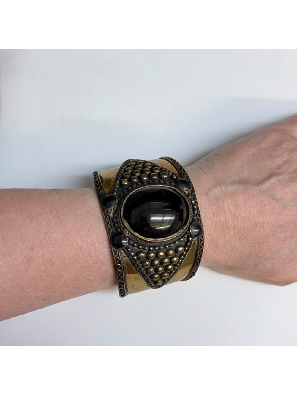 Vintage Metal Cuff Bracelet Boho Southwest Black Onyx Resin Cabochon